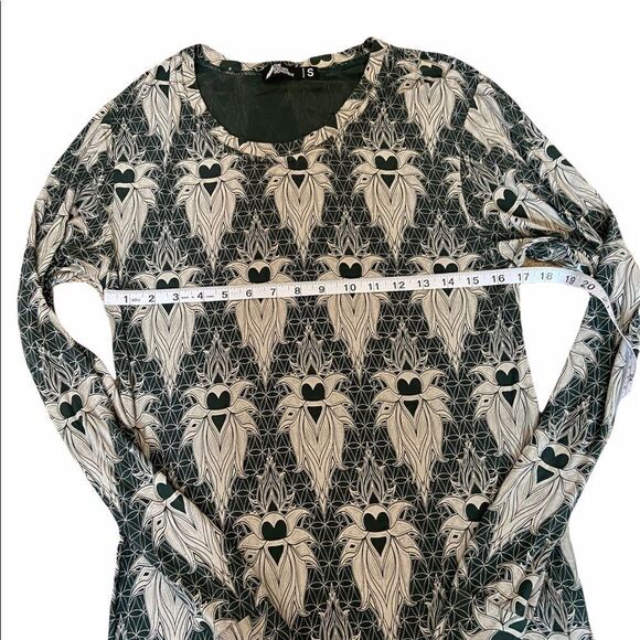 NWOT THE ESCAPE MOVEMENT Bamboo Heart Print Dress - Picture 7 of 7